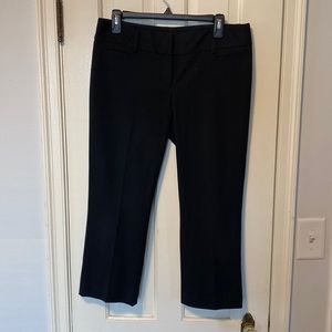 Express Women’s Black Crop Pant- size 6